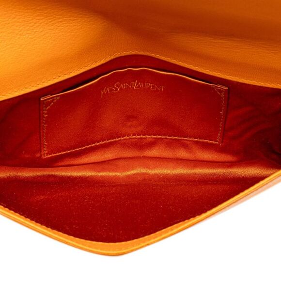 Pre Loved Yves Saint Laurent Leather Belle De Jour Clutch - Picture 4 of 6